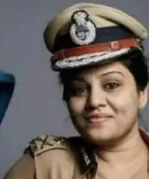IPS accuses IAS of corruption