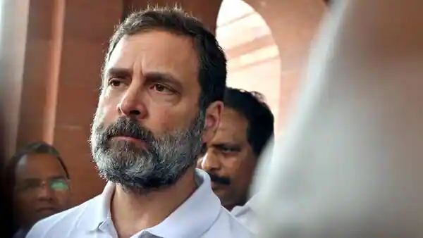 राहुल पर एक्शन के बाद कांग्रेस का ‘डरो मत’ कैंपेन शुरू