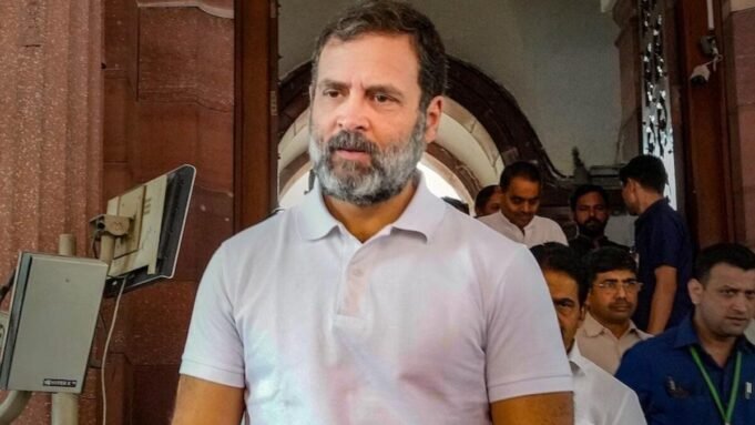 राहुल गांधी को कोर्ट ने दिया बड़ा झटका, सजा पर नहीं लगेगी रोक