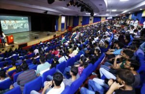 चंद्र क्रांति के साक्षी बने टीएमयू के हजारों स्टुडेंट्स
