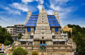 मंदिरों के लिए फेमस है बेंगलुरु, वक्त निकालकर जरुर करने जाएं दर्शन