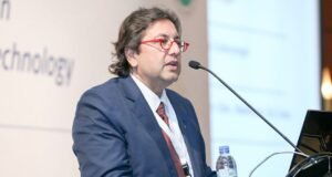 डॉ. गौतम इलाहाबादिया: कैंसर मरीजों के लिए प्रजनन संरक्षण (Fertility Preservation) का मार्गदर्शन